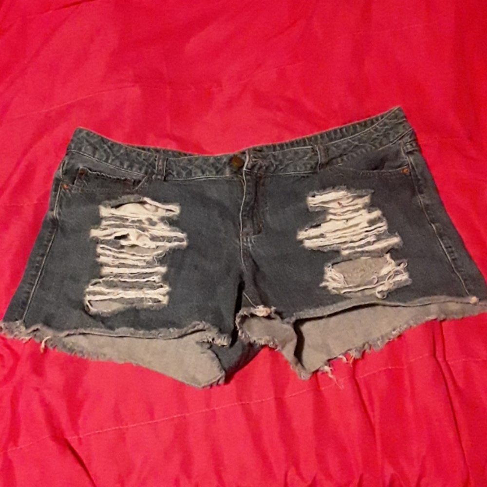 Ripped shorts